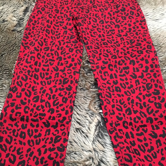 Vans Authentic Red Leopard Print Chino Pants *Size 24* - Picture 4 of 10